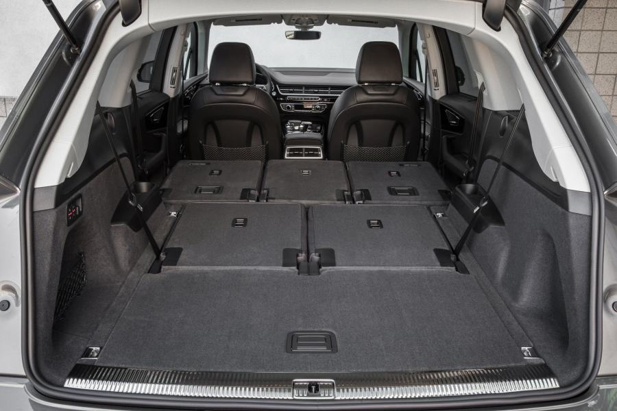 Багажник Audi Q7 TFSI Quattro (4M) 2016 года  (NA) (фото 21 из 40)